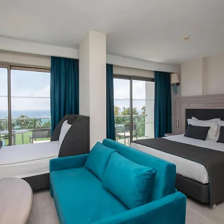 Falcon Otel 4*