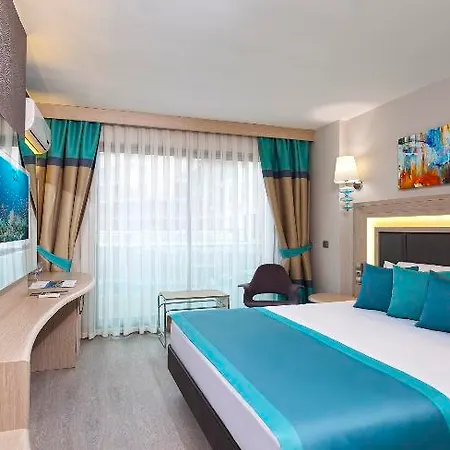 Falcon Otel 4*