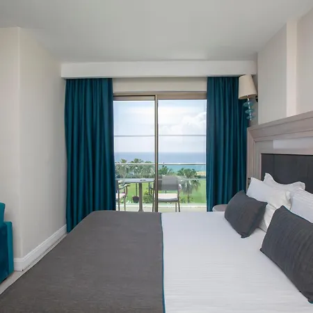 Falcon Otel